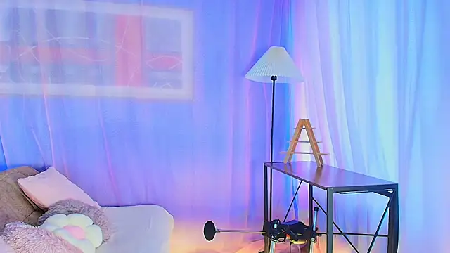 lizzy kane online show from 05/18/26, 08:13