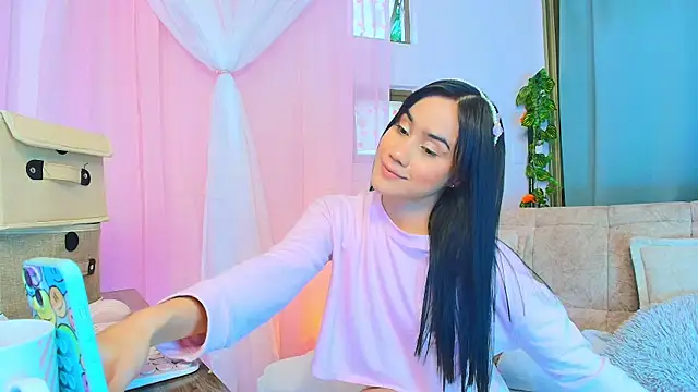 lizzy kane online show from 03/05/26, 08:16