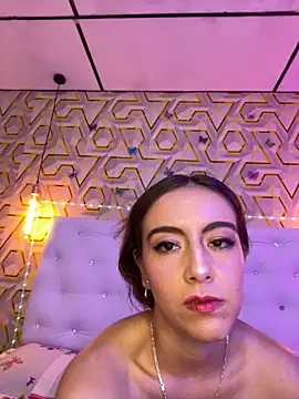 MelanyyJhonson15 online show from 11/25/25, 11:37