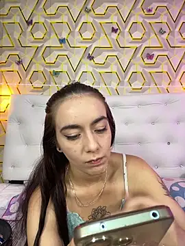 Snapshot of MelanyyJhonson15 chatting on 05/20/26, 04:09 MelanyyJhonson15 online show from 05/20/26, 04:09