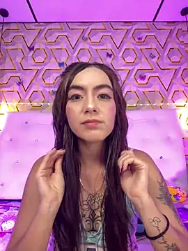 MelanyyJhonson15 online show from 06/14/26, 08:43