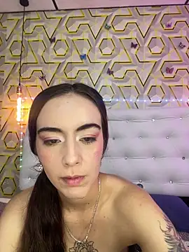 Snapshot of MelanyyJhonson15 chatting on 05/04/26, 03:21 MelanyyJhonson15 online show from 05/04/26, 03:21