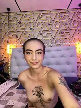 MelanyyJhonson15 online show from 04/11/26, 02:41