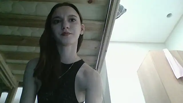 Snapshot of AlineZex chatting on 11/14/25, 09:18 AlineZex online show from 11/14/25, 09:18