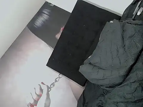 TAYLOR S7 online show from 11/20/25, 10:38