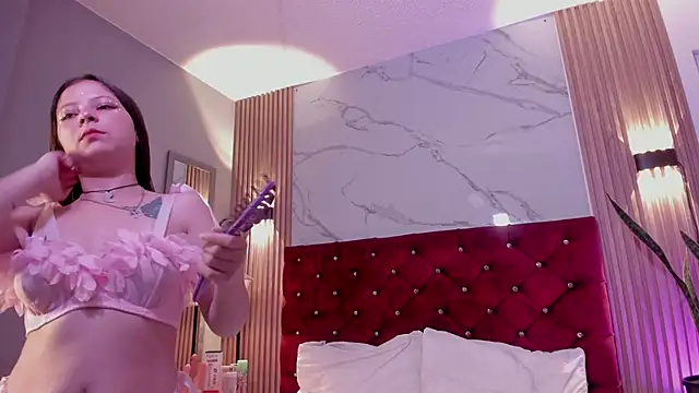 Danna-Rouse online show from 03/31/26, 07:38