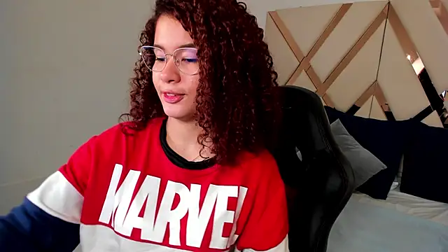 avrilwaynee online show from 12/18/25, 11:58