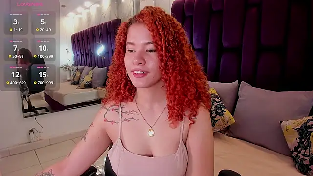 avrilwaynee online show from 11/24/25, 11:43