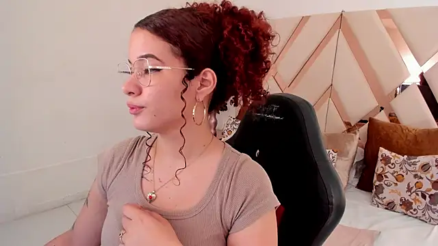 avrilwaynee online show from 01/13/26, 12:09