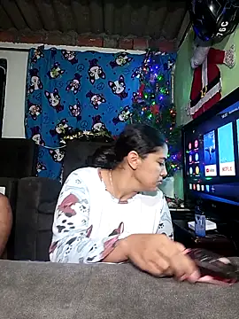 lincy and clio online show from 12/02/25, 04:25