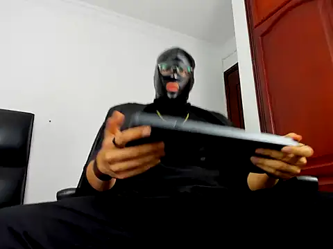 belialcrow666 online show from 11/13/25, 07:29