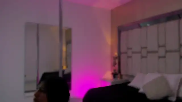 SnakeMuse online show from 12/21/25, 04:14