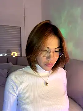 dolceragazza 15 online show from 12/20/25, 10:34