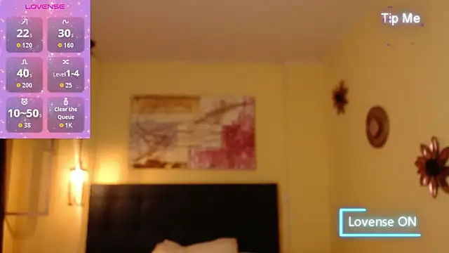 Snapshot of Catalinajane1 chatting on 06/18/26, 07:41 Catalinajane1 online show from 06/18/26, 07:41