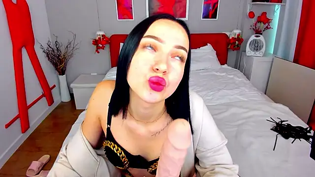 Snapshot of AlisenPlam chatting on 02/03/26, 07:46 AlisenPlam online show from 02/03/26, 07:46