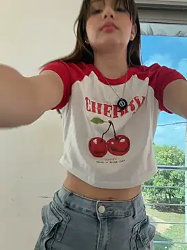 ginny ross online show from 05/04/26, 02:31
