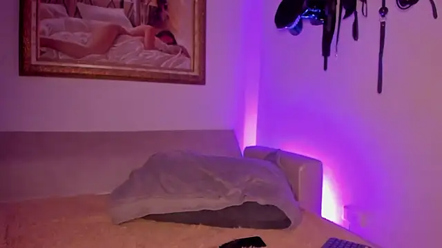 VeronicaSmith OS online show from 03/11/26, 07:52