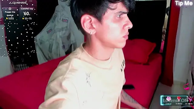 girl horny-69 online show from 03/16/26, 07:45