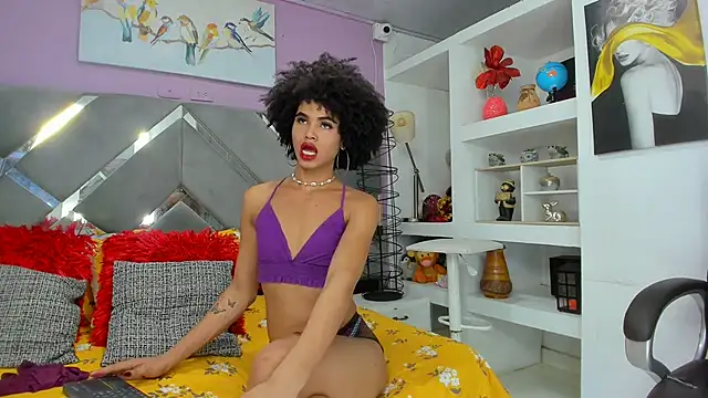 Zaira sofiaa online show from 05/09/26, 02:15