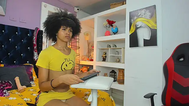 Zaira sofiaa online show from 02/02/26, 02:10