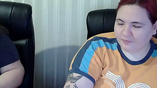 HollyXXEva online show from 01/15/26, 04:32