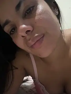 Snapshot of manuelasexxx chatting on 11/18/25, 05:22 manuelasexxx online show from 11/18/25, 05:22