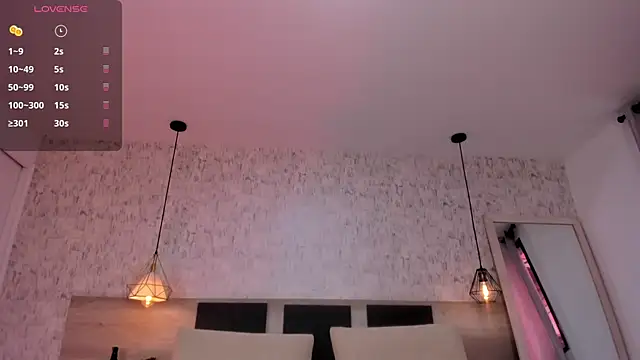 Snapshot of Sasha_Wolff chatting on 06/26/26, 02:23 Sasha Wolff online show from 06/26/26, 02:23