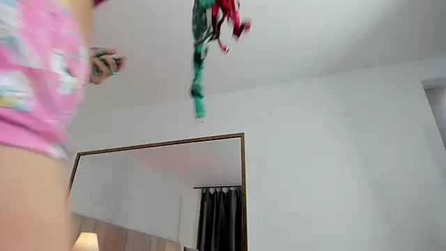 Sasha Wolff online show from 03/18/26, 10:10