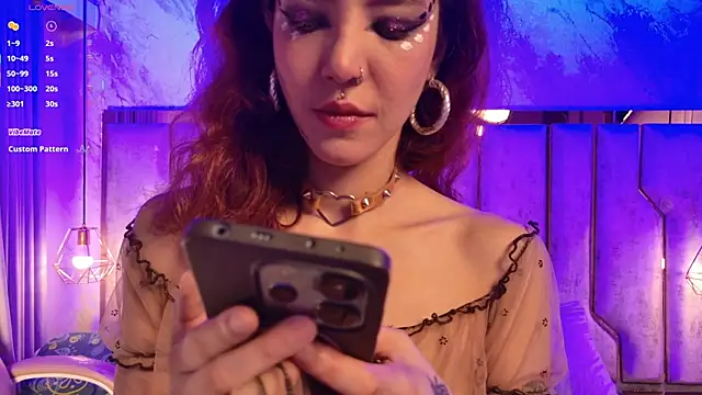 nix wolf online show from 11/26/25, 03:17