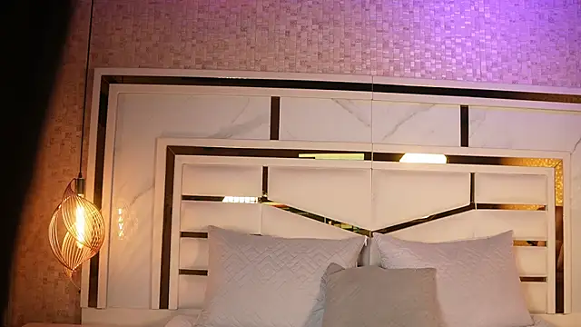 nix wolf online show from 04/19/26, 11:33