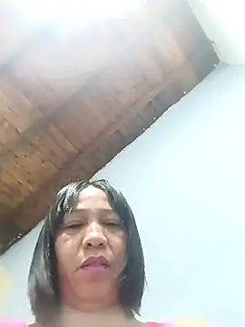 Snapshot of alexandra100gg chatting on 11/15/25, 07:40 alexandra100gg online show from 11/15/25, 07:40