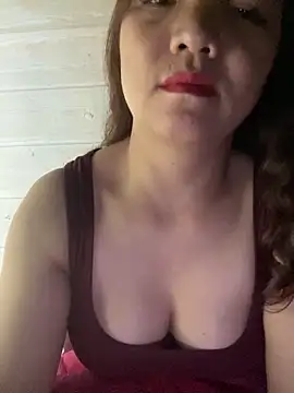 Snapshot of Diana-sexyy chatting on 04/10/26, 01:51 Diana-sexyy online show from 04/10/26, 01:51