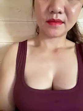 Snapshot of Diana-sexyy chatting on 04/11/26, 02:08 Diana-sexyy online show from 04/11/26, 02:08