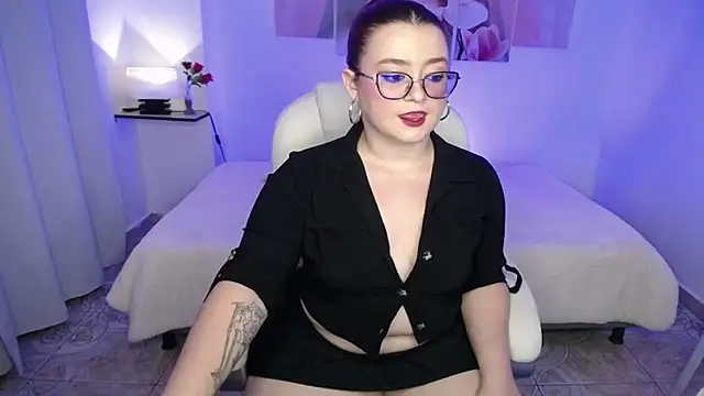 selene rouse  online show from 02/04/26, 10:27