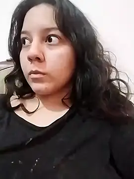 chibi love online show from 11/26/25, 07:47