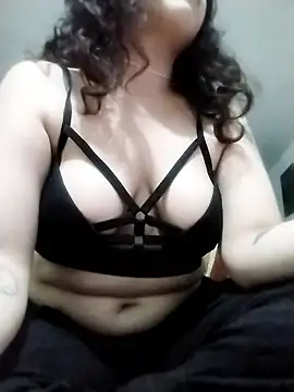 chibi love online show from 01/10/26, 03:24