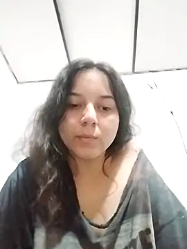 chibi love online show from 11/21/25, 09:08