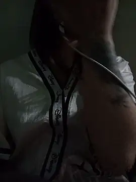 Lynk2x online show from 12/04/25, 02:21