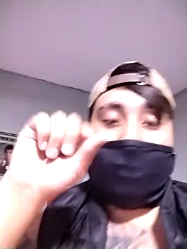 Snapshot of Matiascolageno chatting on 11/13/25, 06:28 Matiascolageno online show from 11/13/25, 06:28