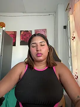 Snapshot of morena-2025 chatting on 07/01/26, 10:21 morena-2025 online show from 07/01/26, 10:21