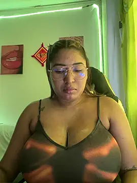 morena-2025 online show from 05/08/26, 03:49