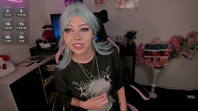 sarastorme online show from 06/26/26, 01:00