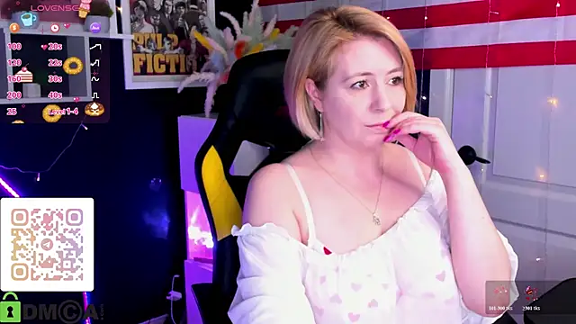 miss lisaaa online show from 04/24/26, 02:46