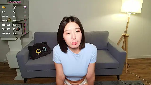 KokoMiu online show from 12/05/25, 02:48