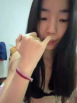 Snapshot of TinyBabe chatting on 02/24/26, 05:30 TinyBabe online show from 02/24/26, 05:30