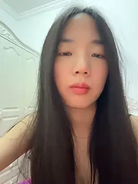 Snapshot of TinyBabe chatting on 04/26/26, 12:13 TinyBabe online show from 04/26/26, 12:13