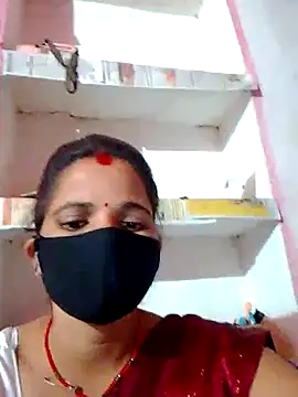 Bigg bhabi online show from 11/18/25, 02:42