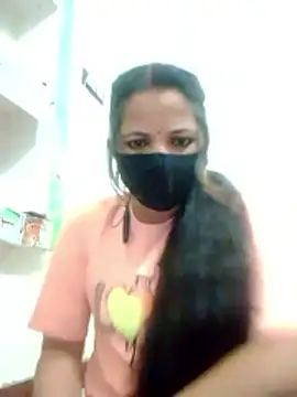 Bigg bhabi online show from 01/05/26, 10:24