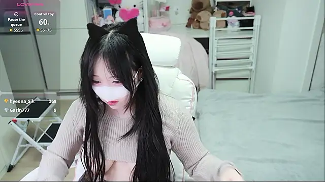 kimhyeona2005 online show from 04/05/26, 11:39