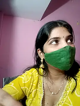 Snapshot of JYOTIKUR_35 chatting on 03/01/26, 09:42 JYOTIKUR 35 online show from 03/01/26, 09:42